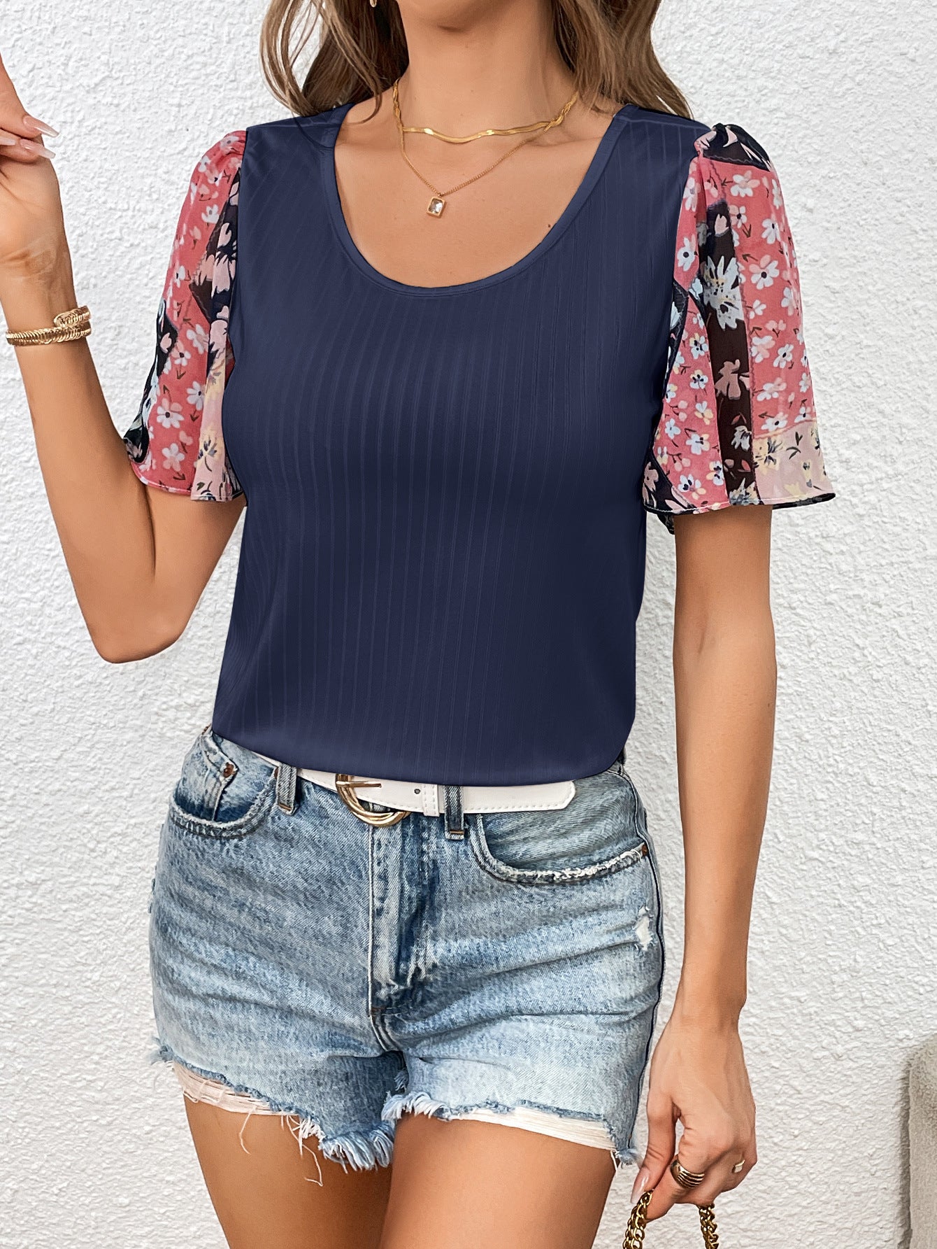 Ivy Lane Printed Puff Sleeve Round Neck Tee - Bayou Curves