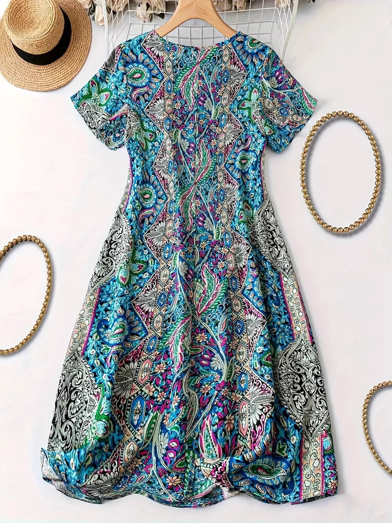 Plus Size Paisley Print V-Neck Short Sleeve Dress - Bayou Curves