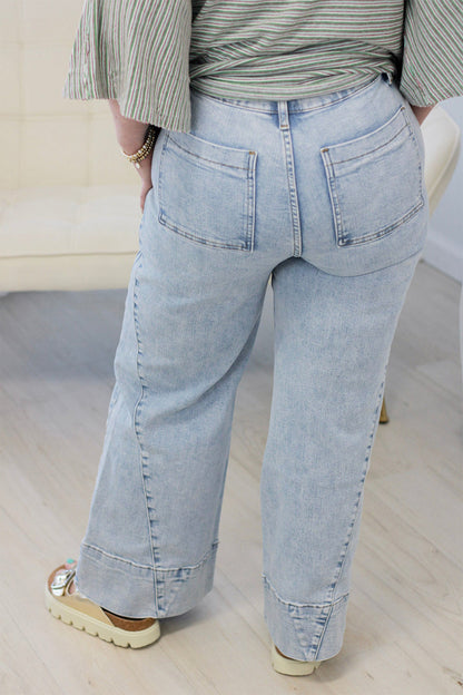 Long Story Short Wide-Leg Jeans